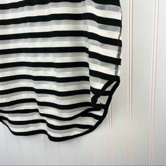 Derek Lam 10C x Athleta Mesh Striped Raglan Tee White Black Cream Size Large - Picture 4 of 10
